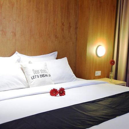 Ekon Hotel Yogyakarta Dış mekan fotoğraf